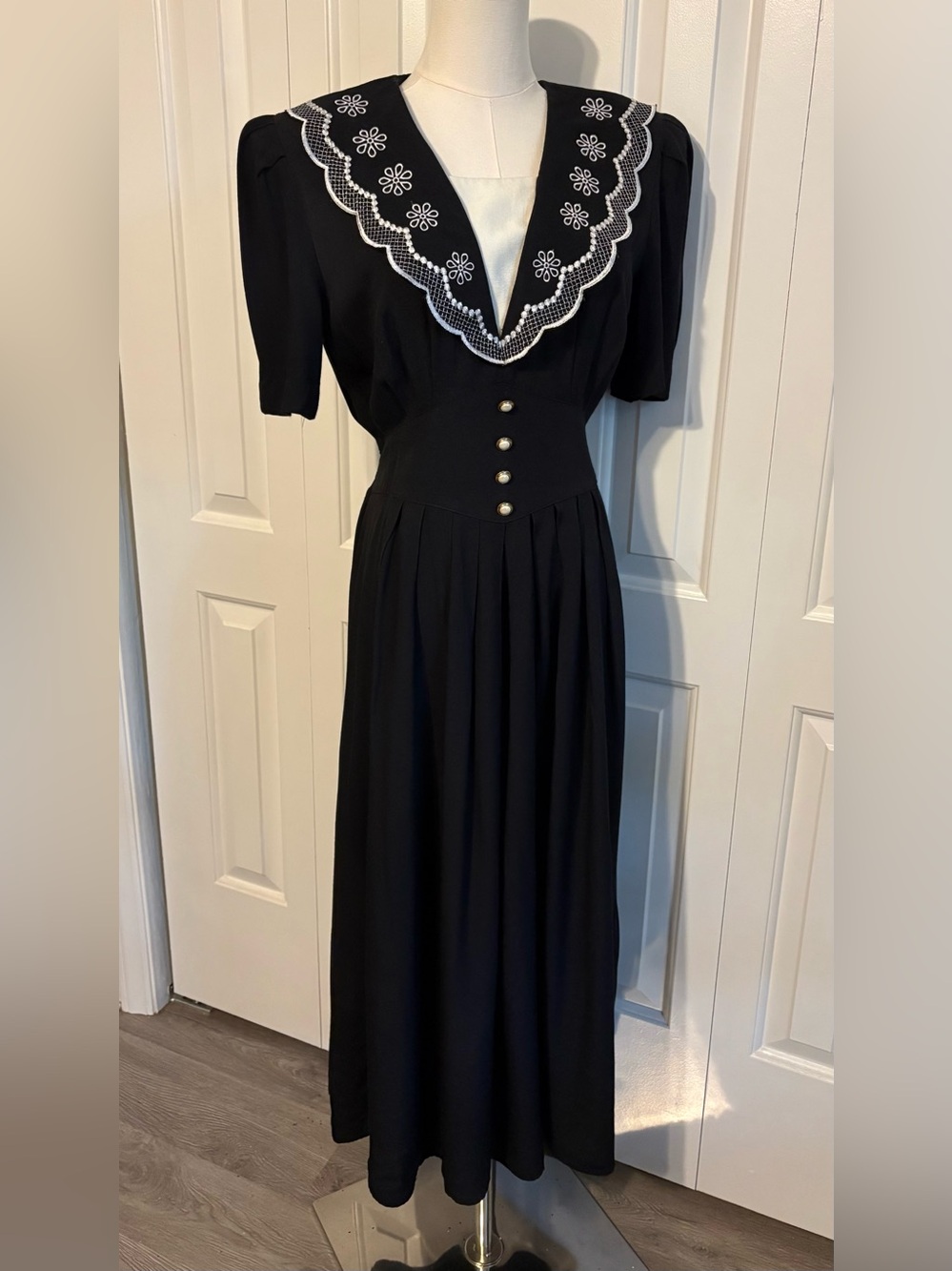 S.L. FASHIONS Classic Vintage Style Black Embroidered Collar Midi Dress